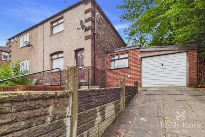 3 bed property, in Gerards Lane, £126,000