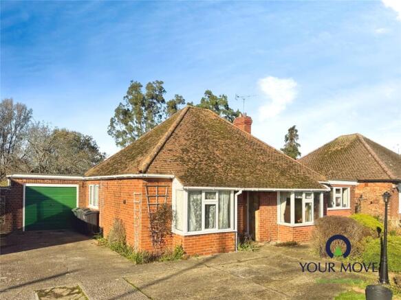 3 bed property, in Ashford Road, £385,000