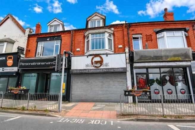2 bed property, in Seaview Road, £170,000
