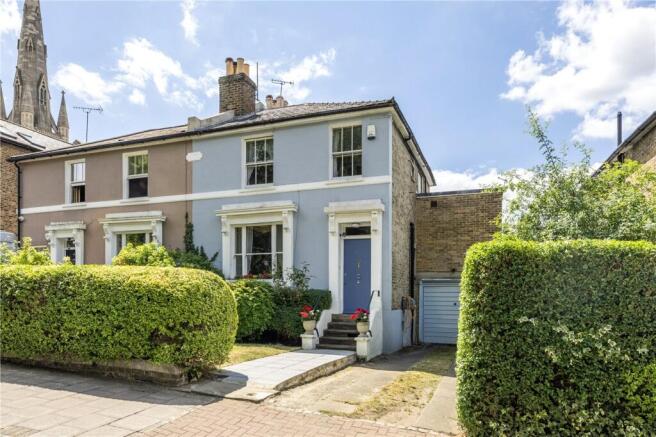 4 bed property, in Ponsonby Road, £995,000