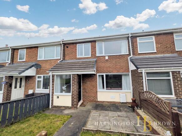 2 bed property, in Wordsworth Gardens, £120,000