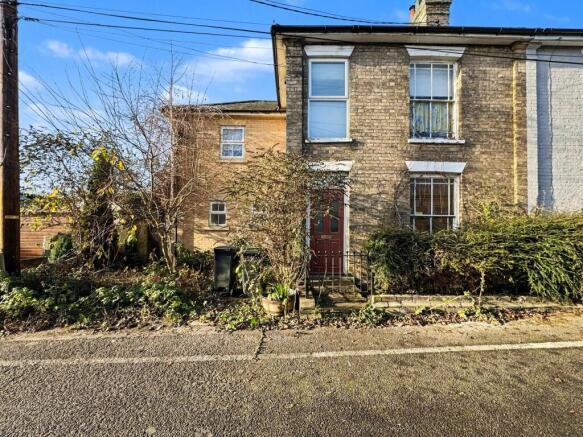 4 bed property, in Childer Road, £300,000