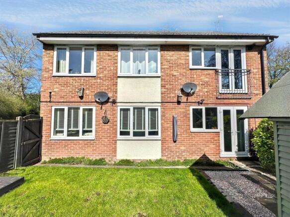 3 bed property, in Stallington Close, £160,000