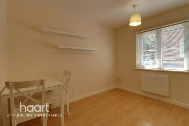 1 bed property, in Canterbury CT1, £120,000