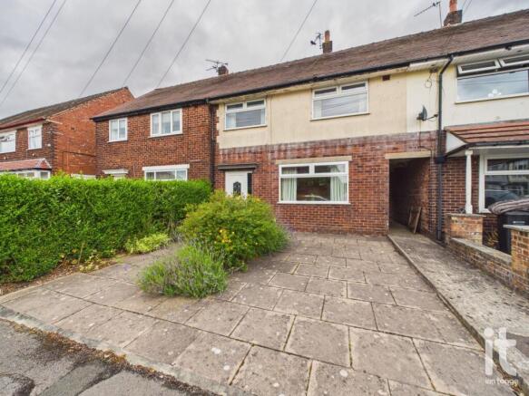 3 bed property, in Bideford Road, £269,950