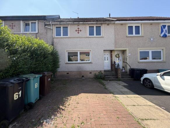 3 bed property, in Woodhall Place, £104,999