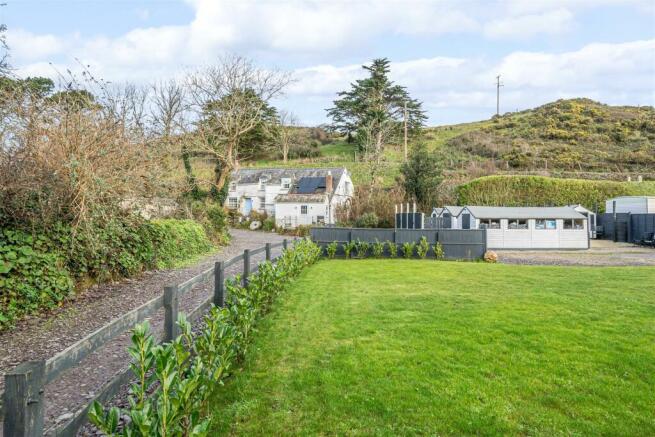 4 bed property, in Polzeath, £2,250,000