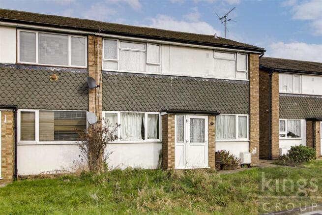 2 bed property, in Kennedy Avenue, £300,000