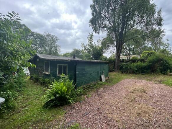 2 bed property, in Lodge at Carbeth, £35,000