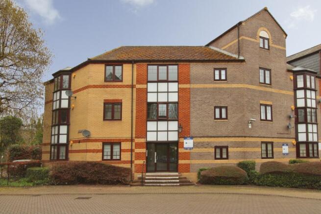 3 bed property, in New Bright Street, £315,000