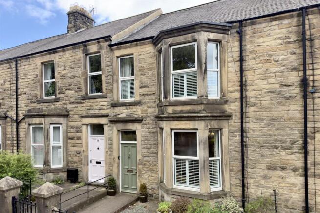3 bed property, in Bede Road, £310,000