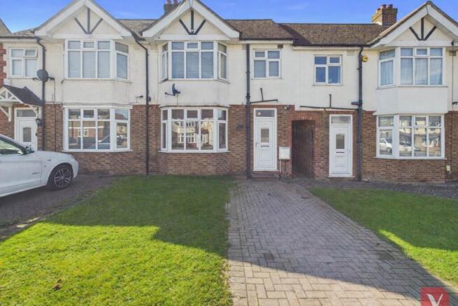 3 bed property, in Wordsworth Road, £325,000