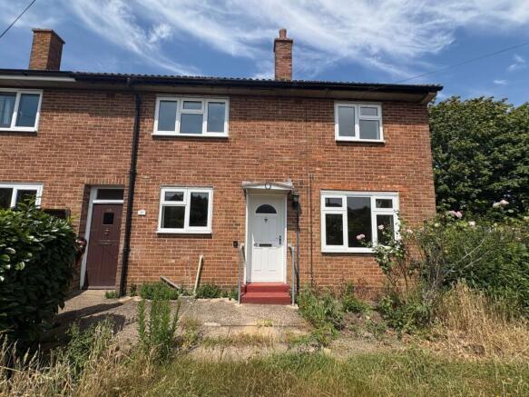 3 bed property, in High Street, £306,500