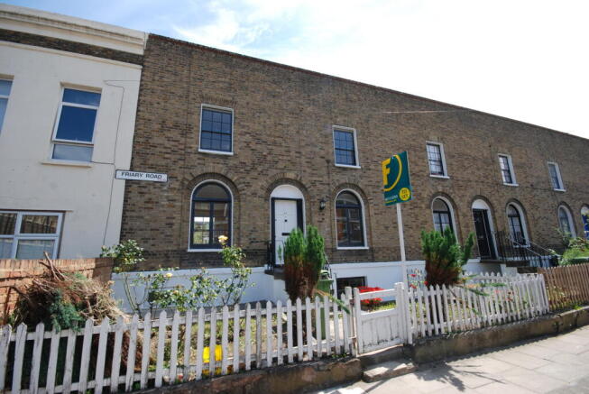 4 bed property, in Friary Road, £900,000