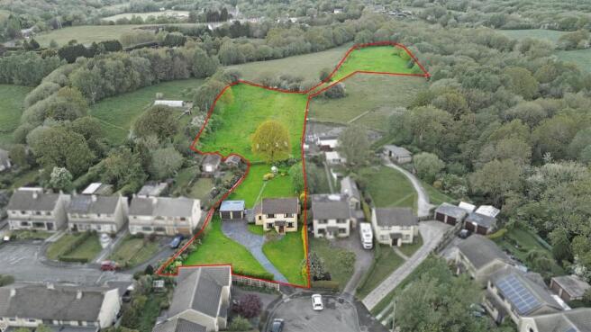 4 bed property, in 26 Springmeadow, £650,000