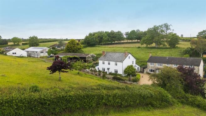 4 bed property, in Branscombe, £1,100,000