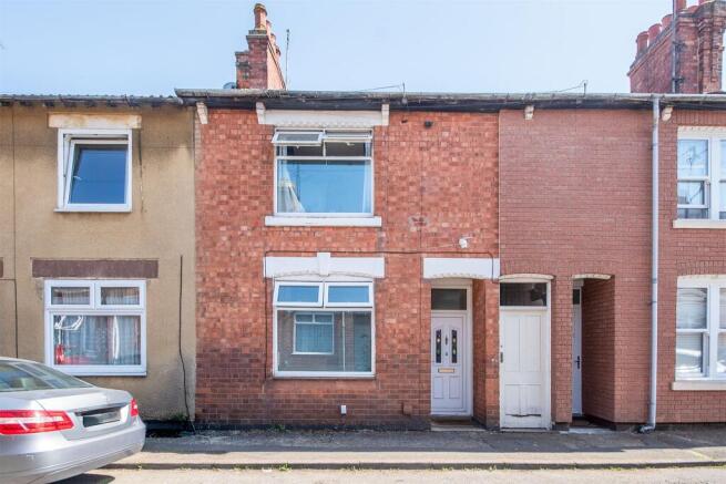 4 bed property, in Havelock Street, £200,000