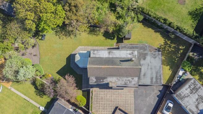 4 bed property, in Ward Road, £695,000