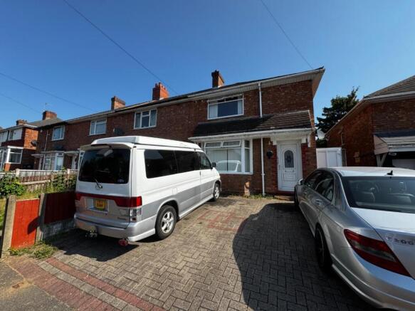 3 bed property, in Hornsey Road, £160,000
