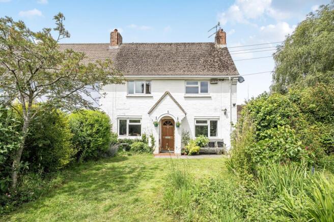 5 bed property, in Barford Lane, £499,950