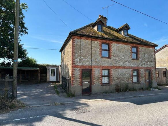 3 bed property, in Madjeston, £235,000