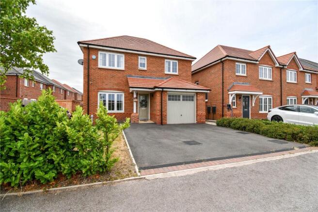 4 bed property, in Standingwood Road, £325,000