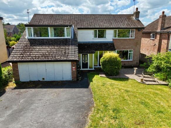 6 bed property, in Claremont Avenue, £675,000
