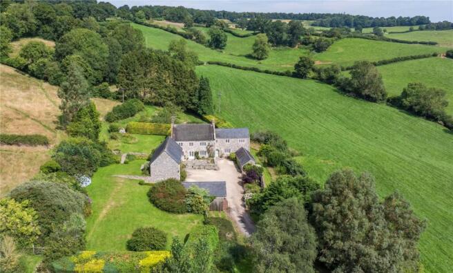 7 bed property, in Yarcombe, £1,750,000