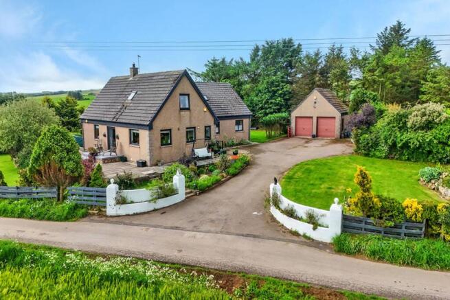 5 bed property, in Mintlaw, £450,000