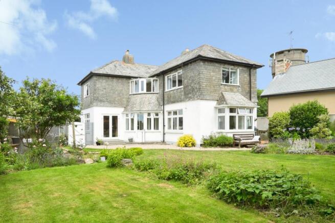 4 bed property, in Dola Lane, £450,000