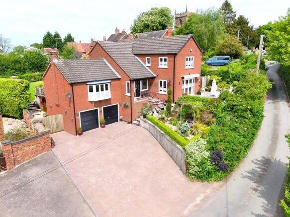 4 bed property, in Barton Lane, £699,000