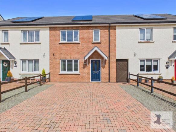 2 bed property, in Maes Yr Efail, £179,950