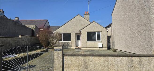 3 bed property, in High Terrace, £165,000