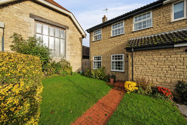 3 bed property, in Audit Hall Road, £269,000