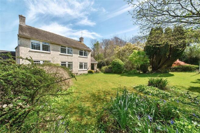 3 bed property, in Seahill Lane, £730,000
