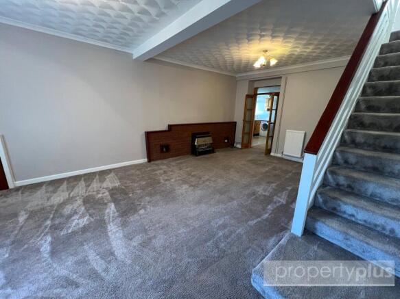 3 bed property, in Lloyd Street, £179,999