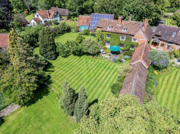 6 bed property, in Newnham, £1,750,000
