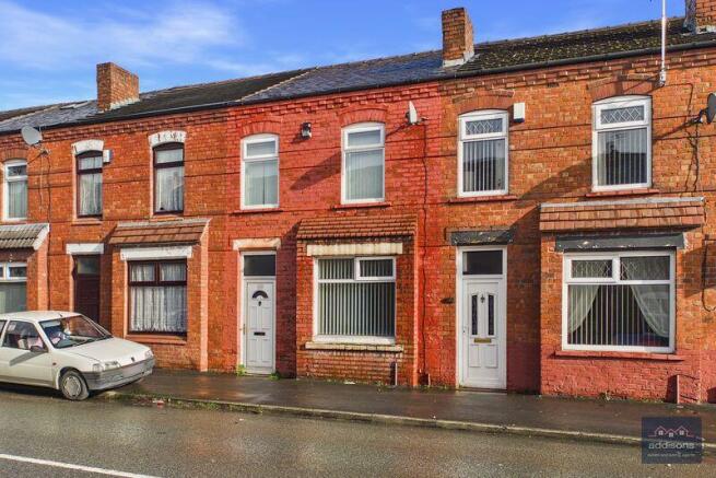 2 bed property, in Enfield Street, £110,000