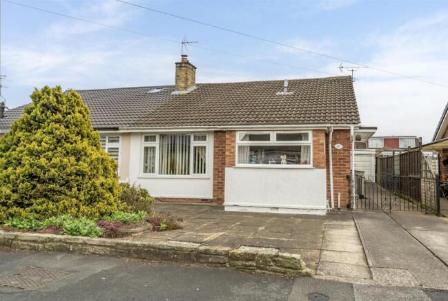 3 bed property, in Kentmere Drive, £270,000