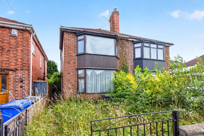 2 bed property, in 21 Rosedale Avenue, £60,000