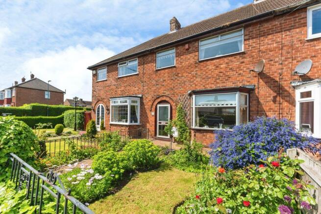 3 bed property, in Winchester Avenue, £99,950