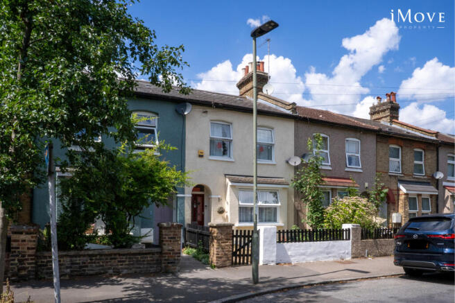3 bed property, in Whateley Road, £590,000