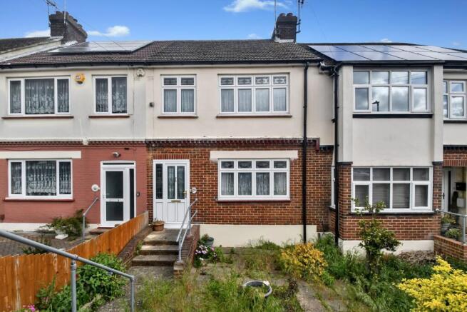 3 bed property, in Elmfield, £280,000