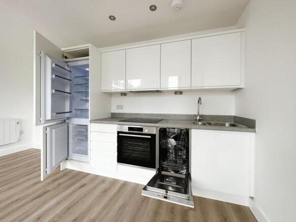 Studio, in Talbot Road, £119,995