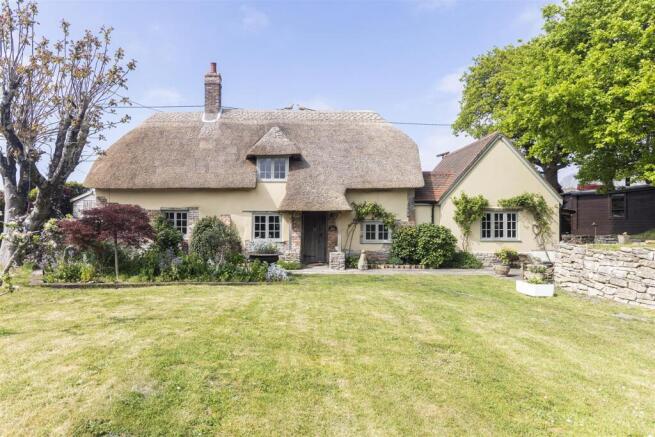 3 bed property, in East Creech, £670,000