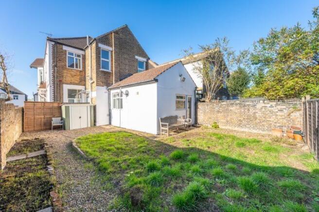 2 bed property, in Wrottesley Road, £360,000