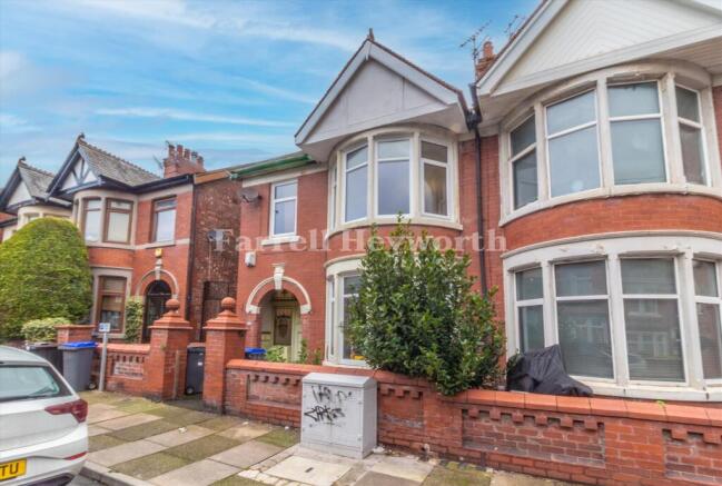 3 bed property, in Gainsborough Road, £139,995