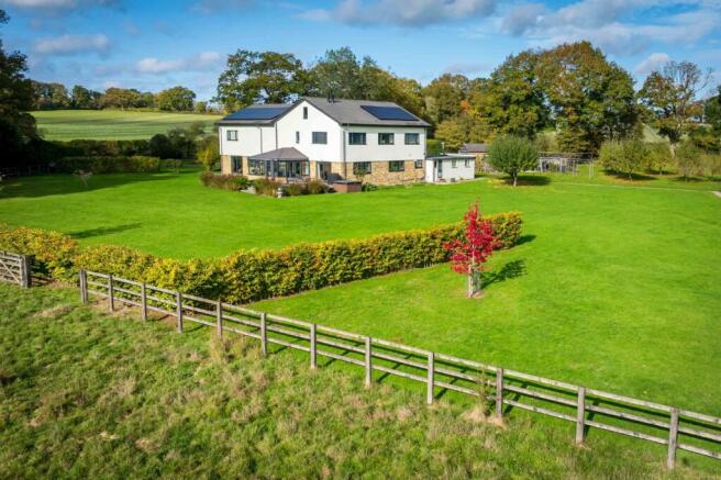 6 bed property, in Pepperbox Lane, £2,750,000
