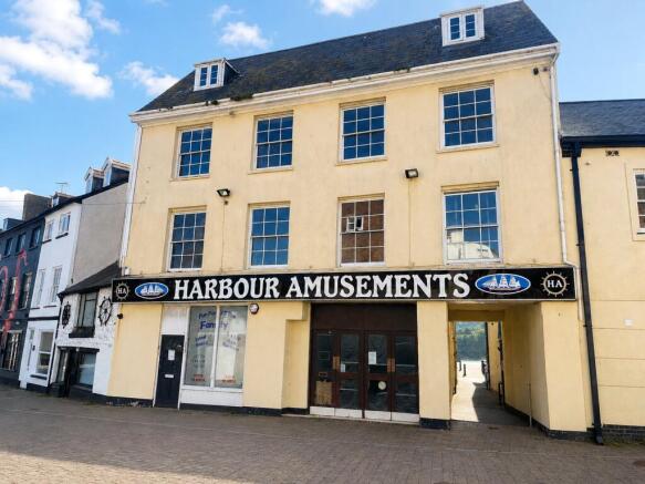 Land, in Broad Street, £350,000