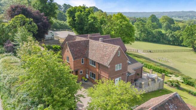5 bed property, in East Knoyle, £1,850,000